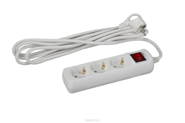 Удлинитель ЭРА U 3р.С/З 16A 5.0м с выкл. белый