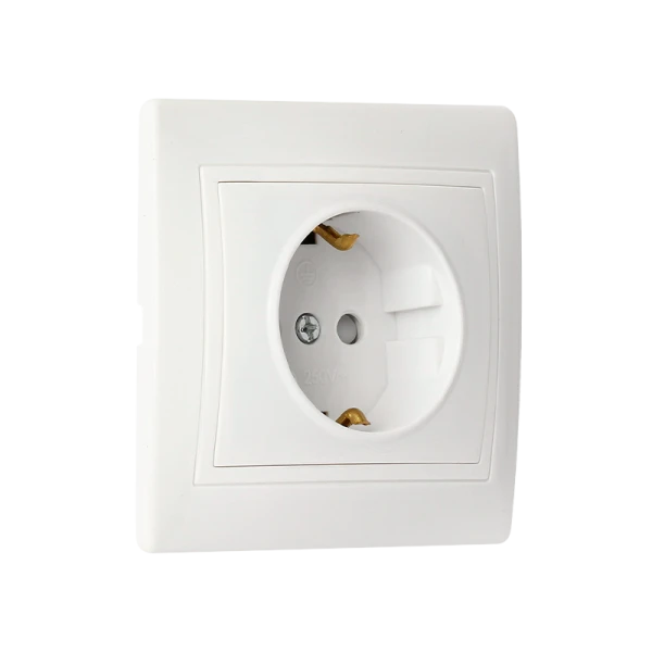 Розетка Smartbuy 1-местная с заземлением 16А белая с защ. штор. "Венера"