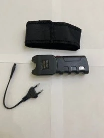 Фонарь шокер Без бренда 958 от сети черный