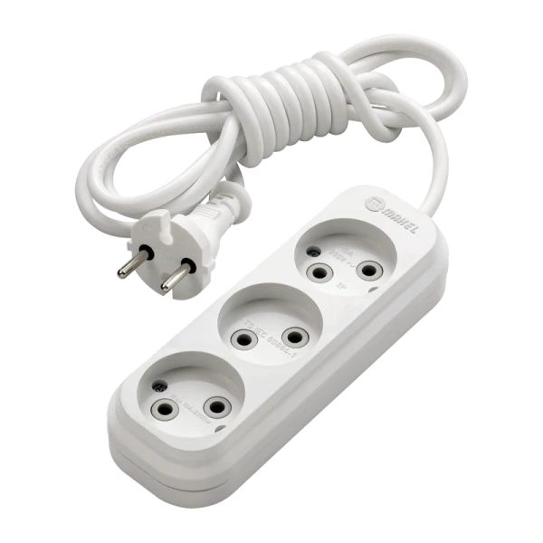 Удлинитель Makel 3р.Б/З 3.0м белый MGP123