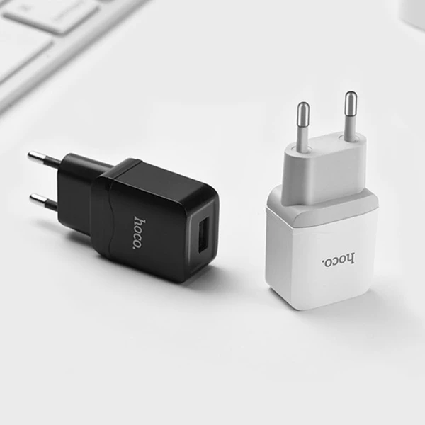 Сетевое З/У HOCO C22A 1USB 2.4A с кабелем microUSB белый (1/41/246)